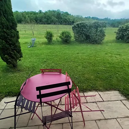 Au Bonheur Du Cedre Guest house